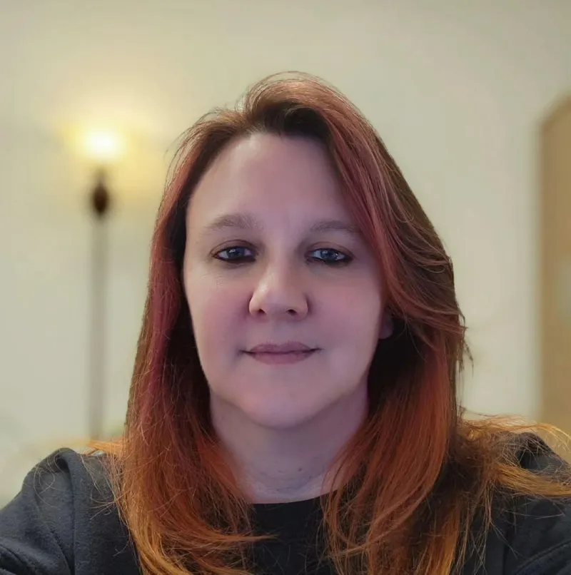 Julie Hine - FizzxFizzxU